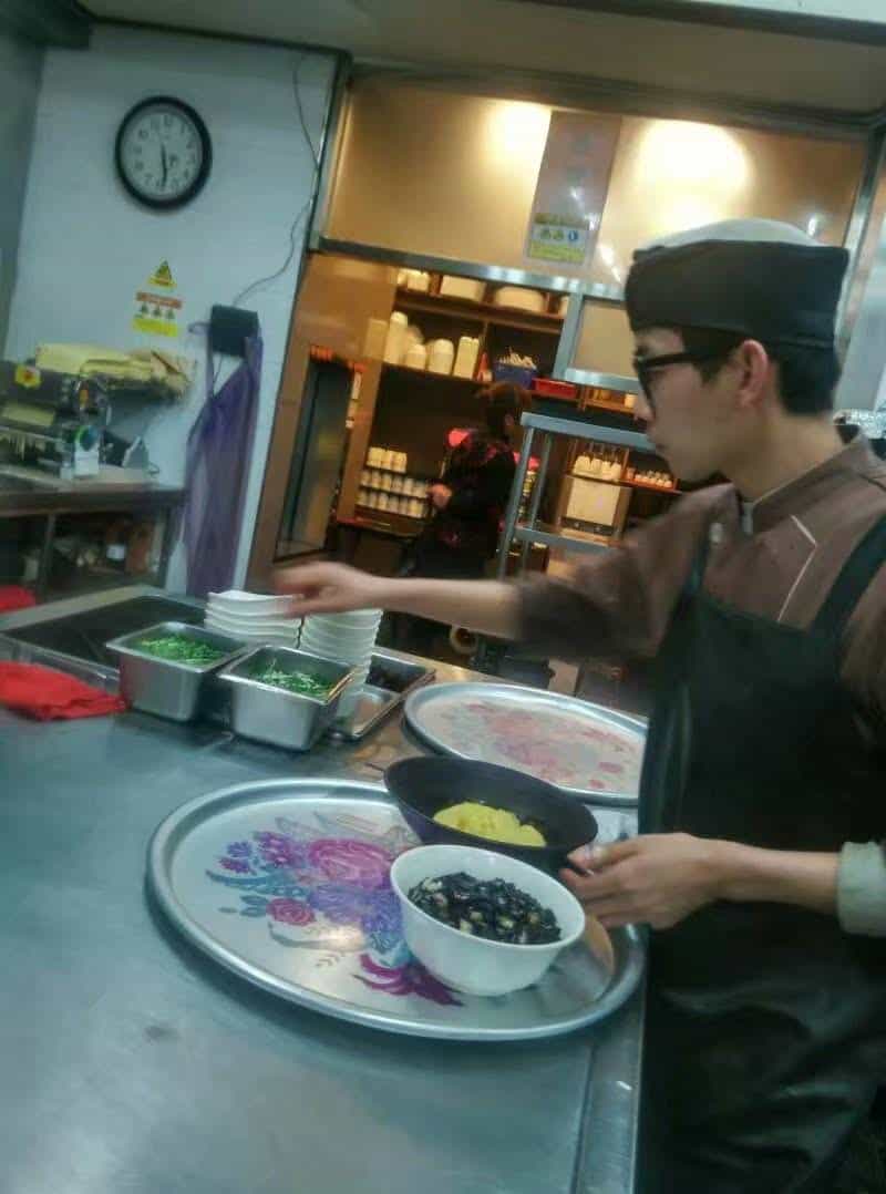 韓國(guó)-中餐廚師、幫廚(圖1)